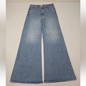 Mother The Twister Skimp in Horseback To Quarterback Wide Flare Jeans Size 30